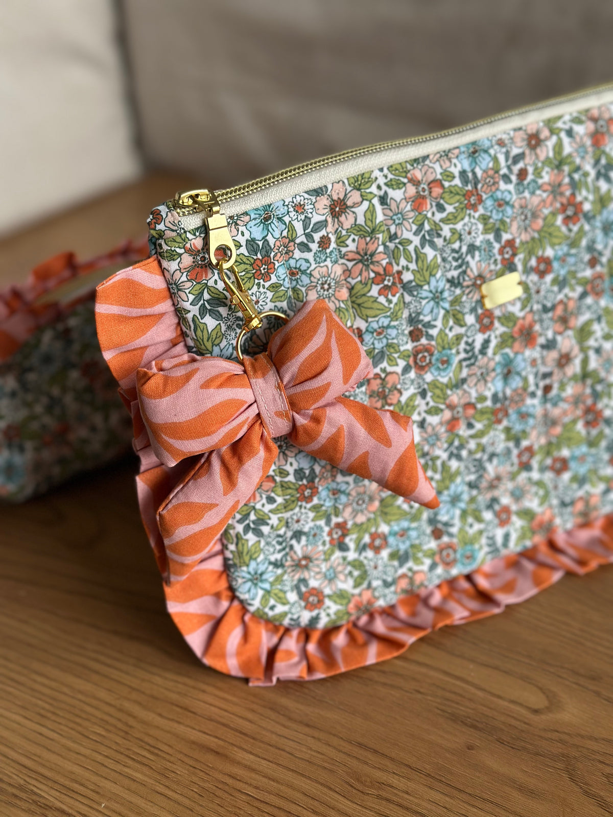 Pochette à volants Jardin Fleuri